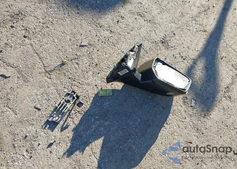 2015 Chevrolet Impala 1Lt из США, поврежденный, VIN 2G1115SL6F9274784